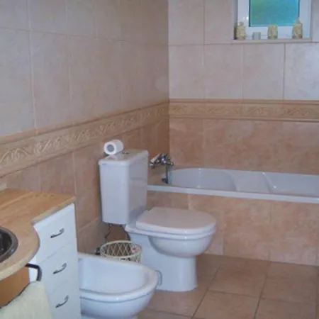 Villa With Private Pool Sequeiros (Braga)